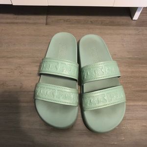 SOLD ~Cute Victoria’s Secret PINK Slides